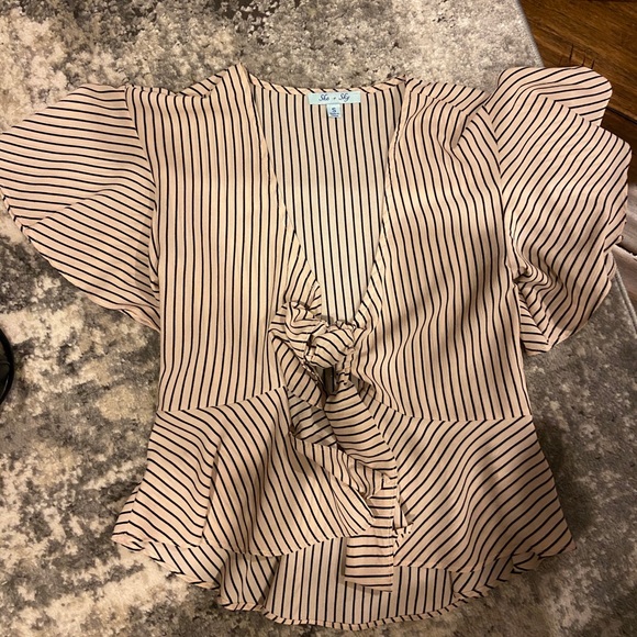 Striped tie top - Picture 1 of 2
